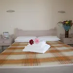 Theonia Szálloda Kosz