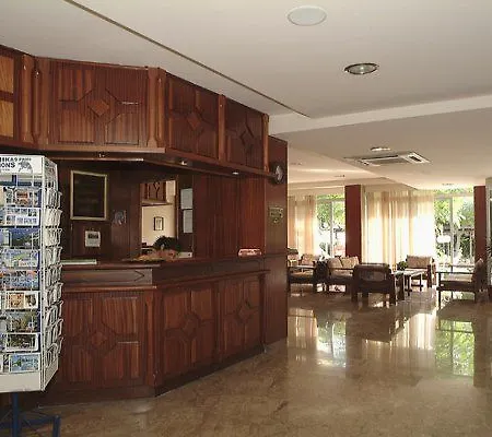 Hotel Theonia