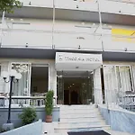Hotel Theonia