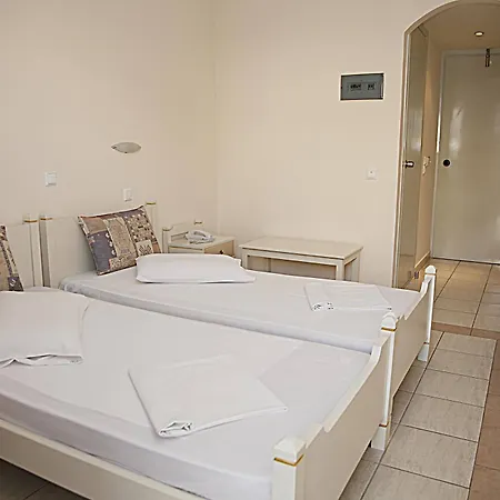 Theonia بلدة كوس